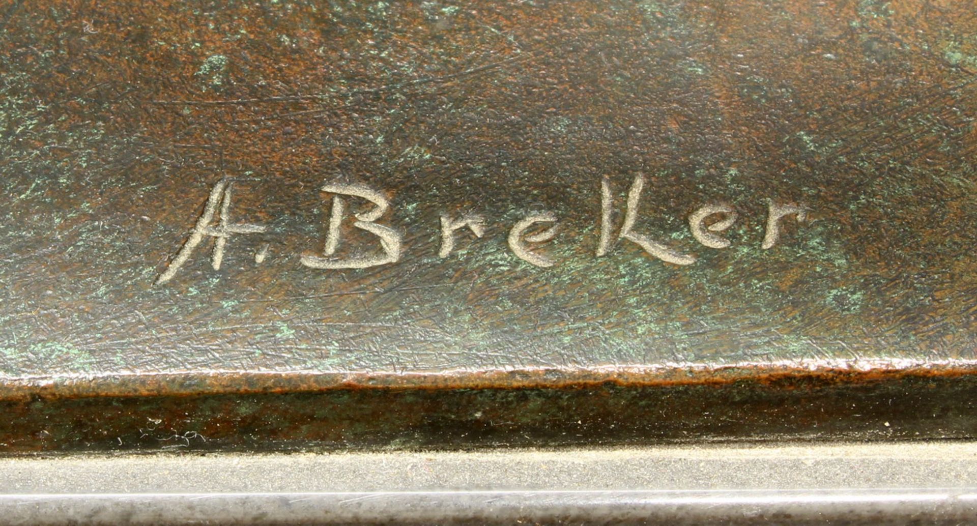 Bronze, dunkel patiniert, "Wehrmacht", auf der Plinthe bezeichnet A. Breker, auf Steinsockel, 32 - Image 6 of 6