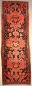 Malayer, Iran, alt, ca. 4.62 x 1.42 m, Flor teilweise reduziert