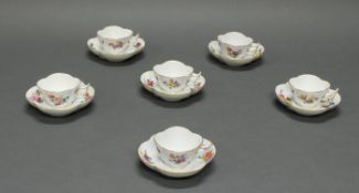 6 Mokkatassen mit Untertassen, Meissen, Schwertermarke, 1924-1934, 1. Wahl, bunte Blumen und