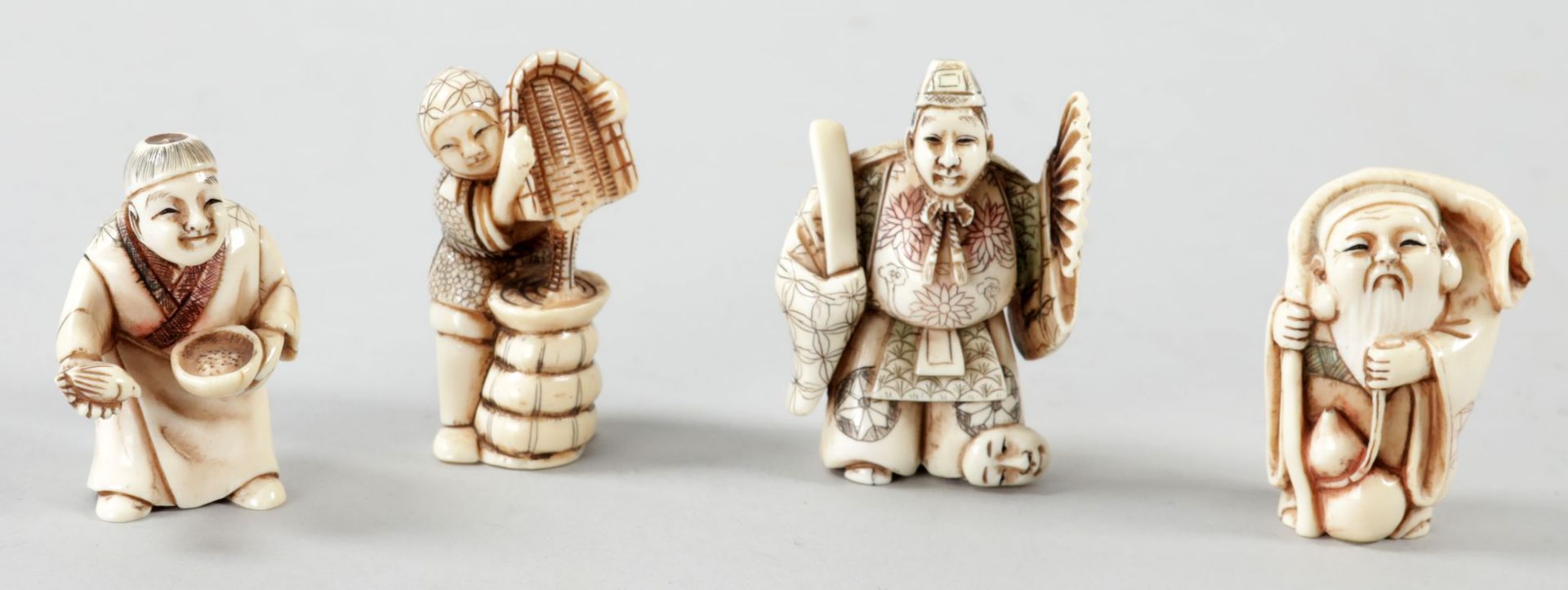 4 Netsuke