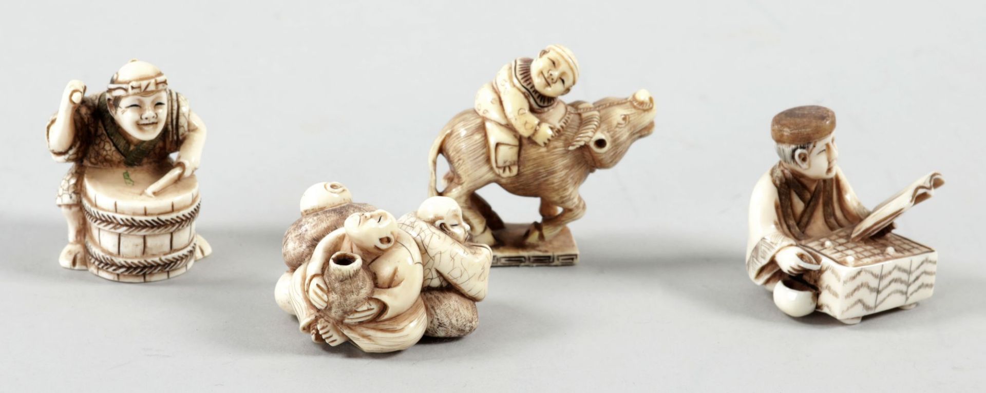 4 Netsuke