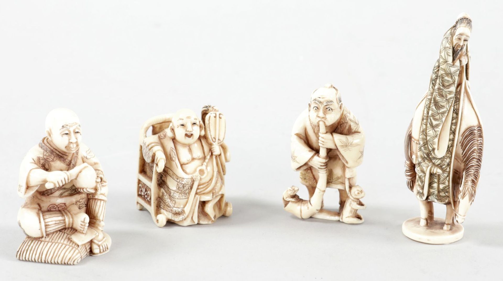 4 Netsuke