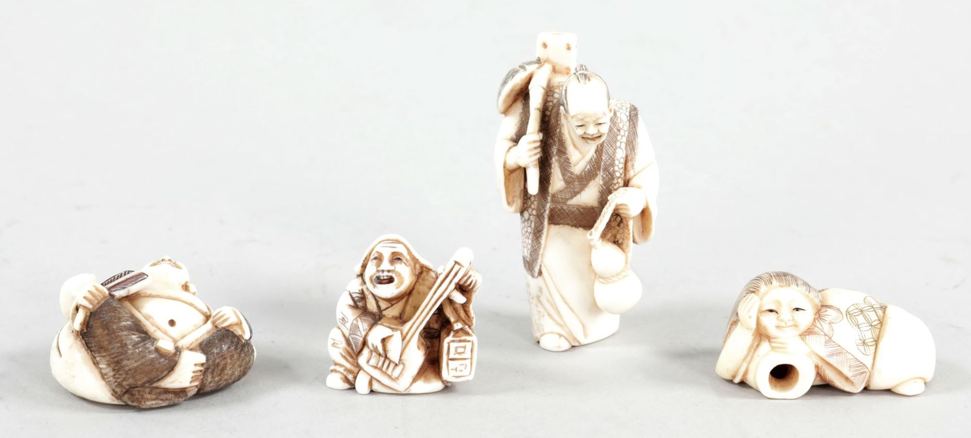 4 Netsuke