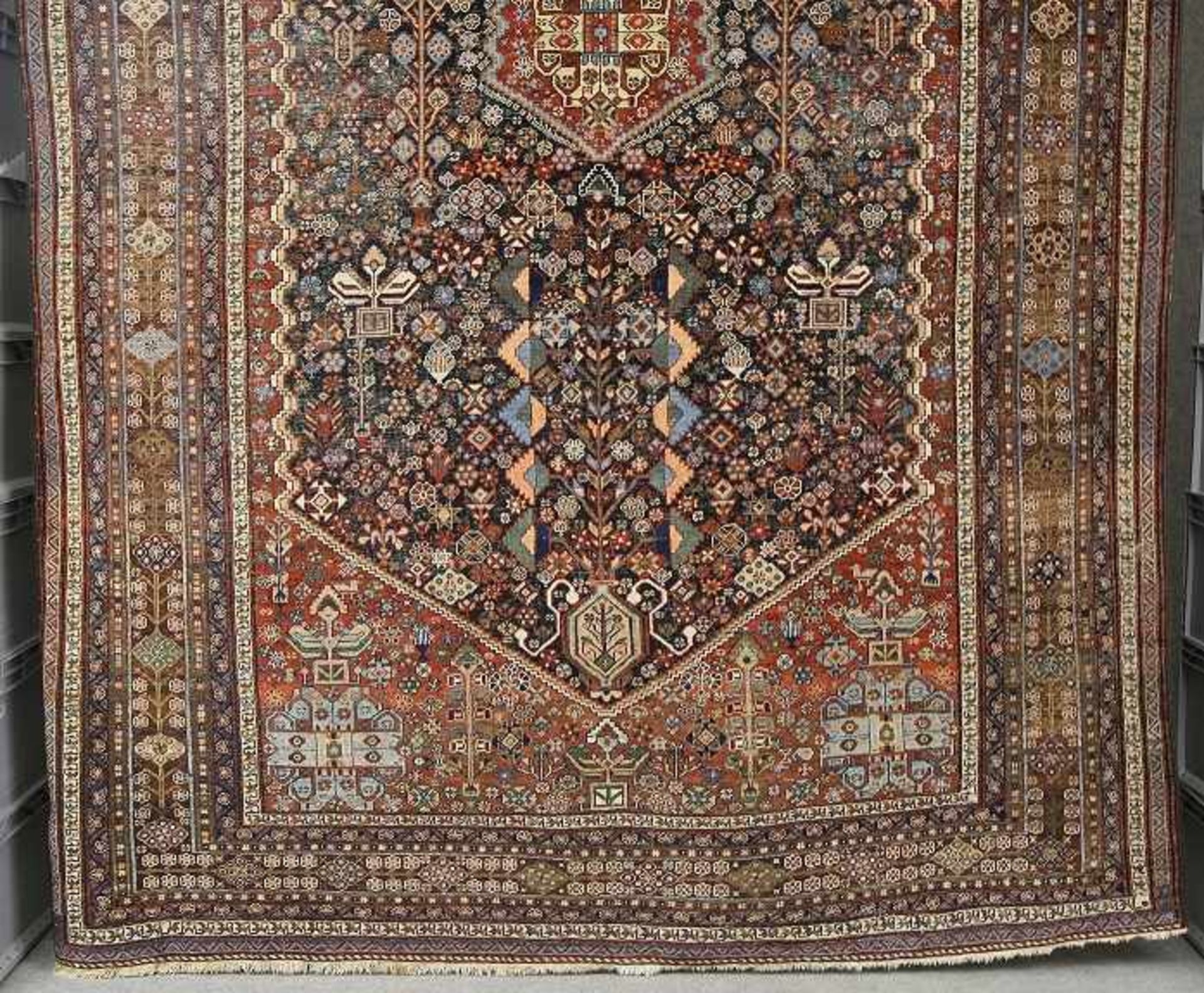 Large antique "Qashgai" Rug - Bild 2 aus 9