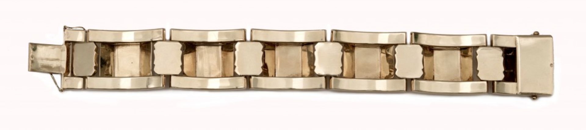 A Gold Broad Link Bracelet - Image 2 of 4
