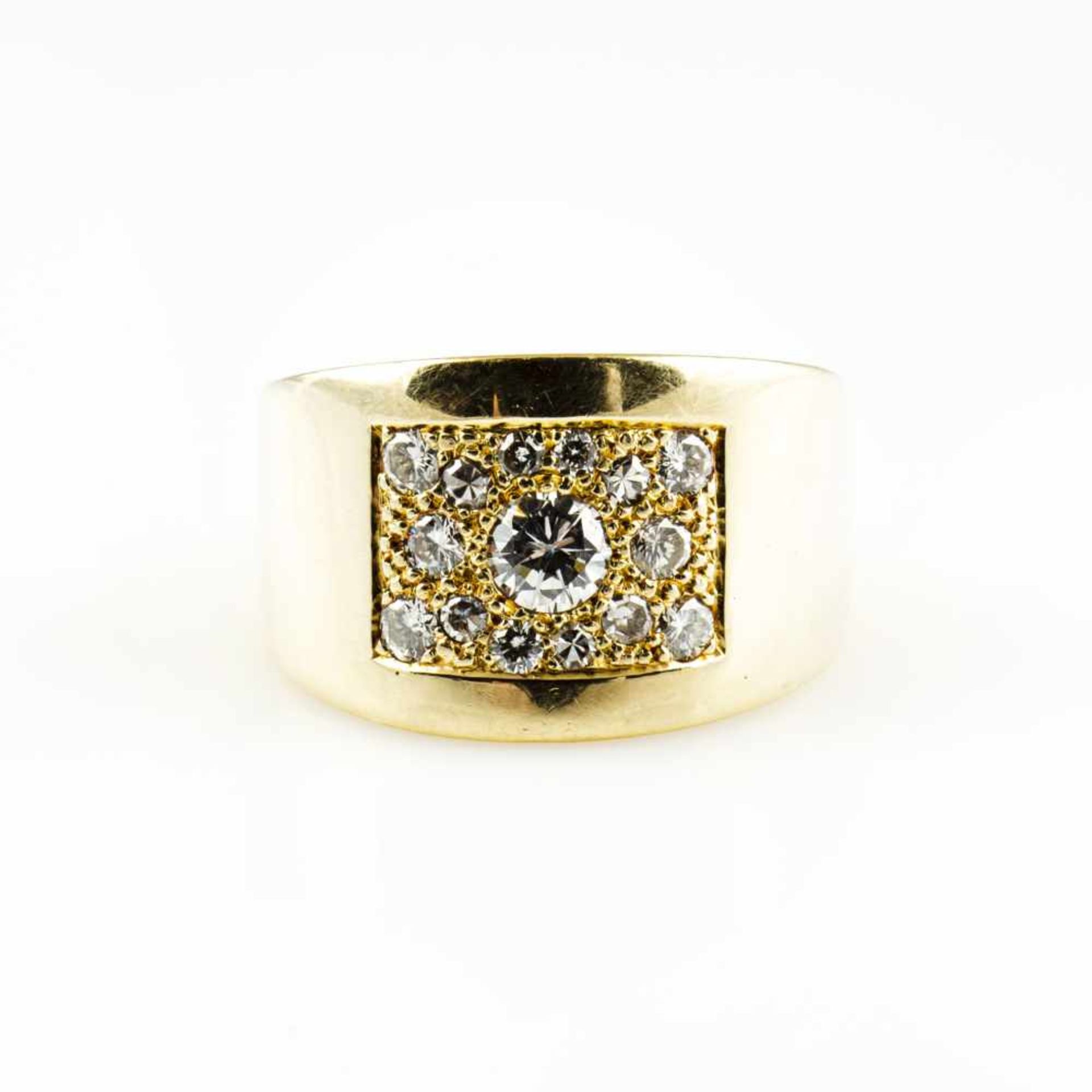 Ladies ring