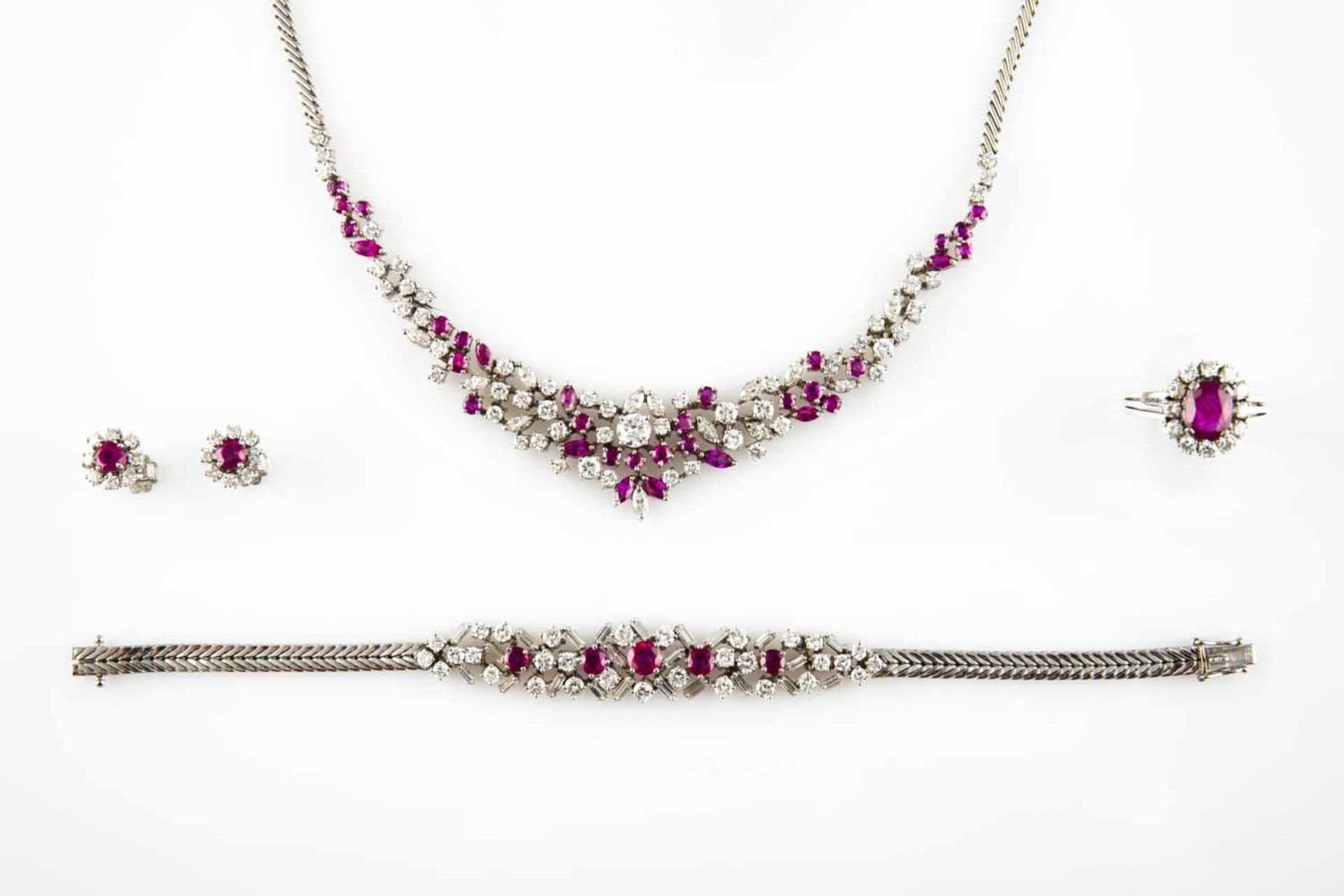 Parure with rubies and diamonds - Image 9 of 10