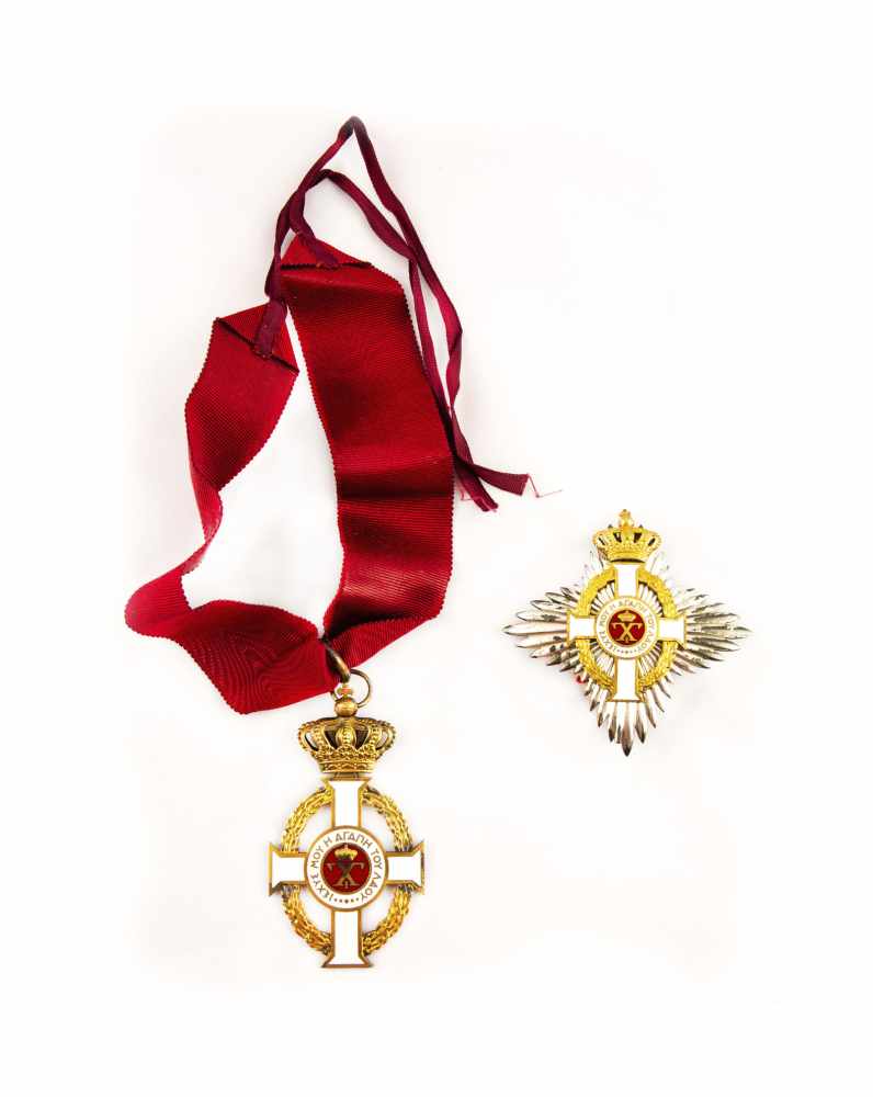 Order of George I Grand Cross with breast star