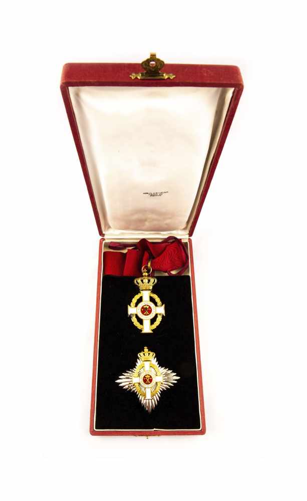 Order of George I Grand Cross with breast star - Image 3 of 6