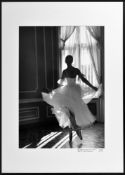 Dmitry Savchenko (1970 USSR)Ballerina. Contre-jour, 2011, Giclée-Druck auf schwerem, mattem
