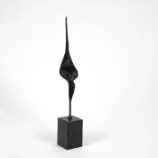 Frank Boogaard (1953 Rotterdam)'Streven', Bronze, Höhe 55 cm, unterseitig auf Etikett 2/6