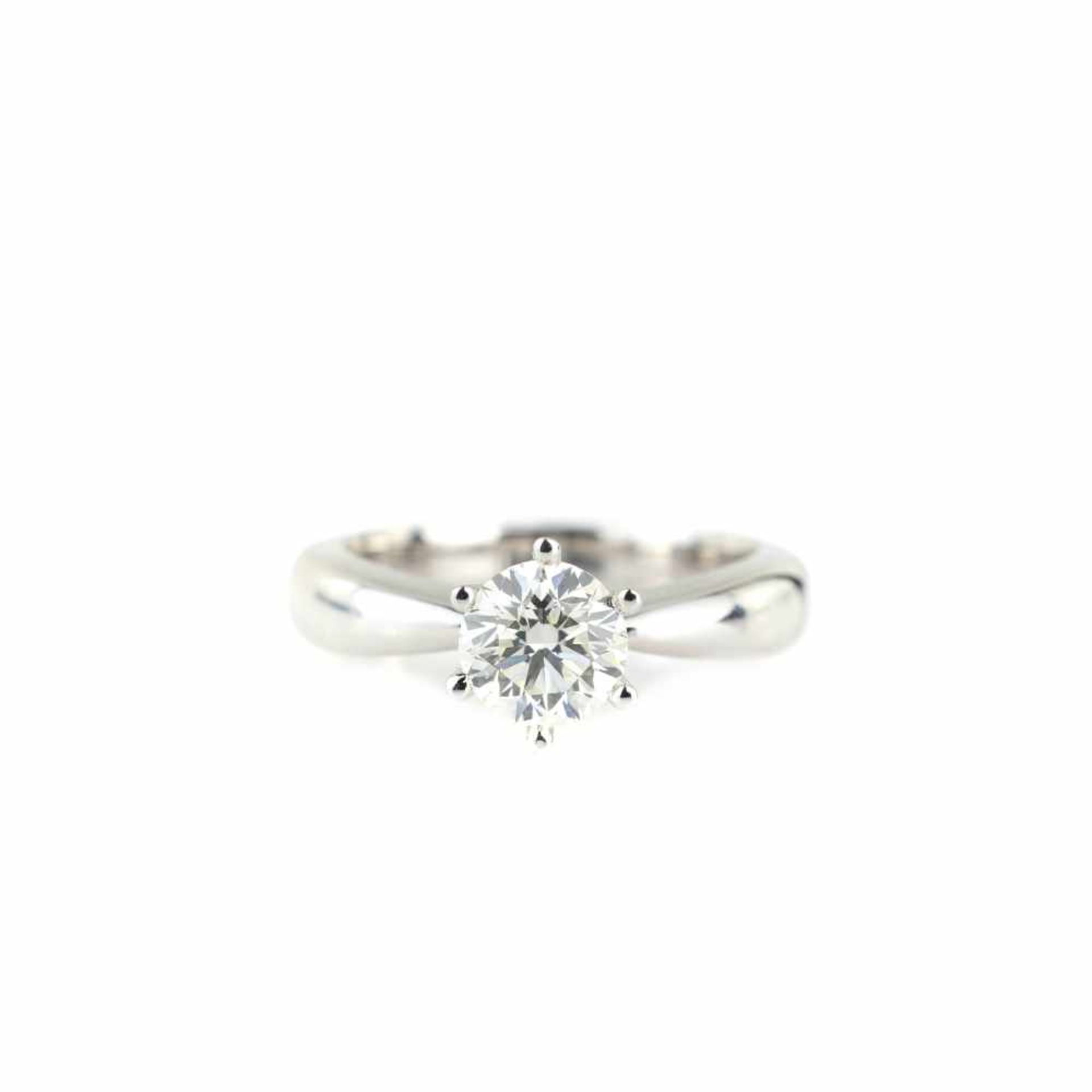 Solitair-Ring 585 Weißgold, punziert, mit zentralem Brillant, ca. 1,0 ct, laut Expertise H, if,