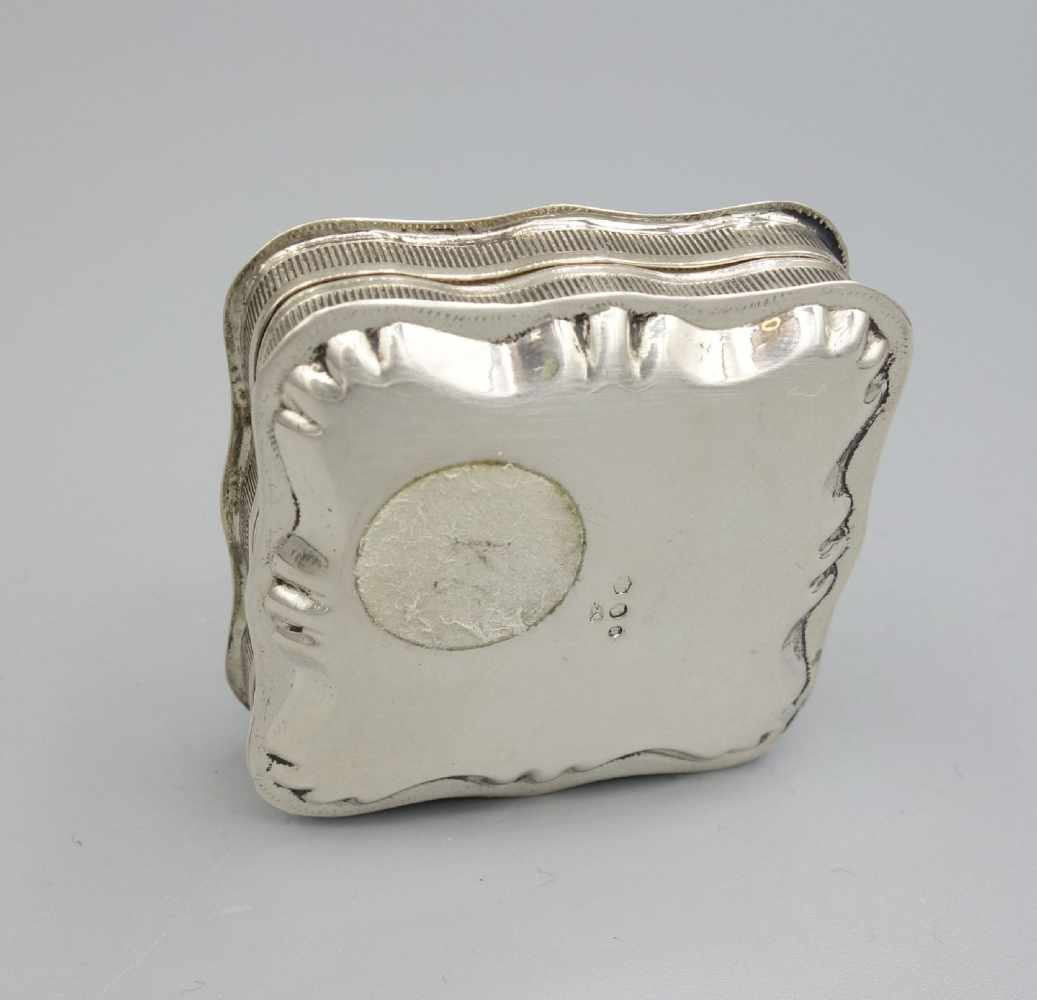 PILLENDOSE / DECKELDOSE / SCHATULLE / pillbox, Niederlande, 835er Silber (Marke ab 1953), 25 - Image 3 of 5