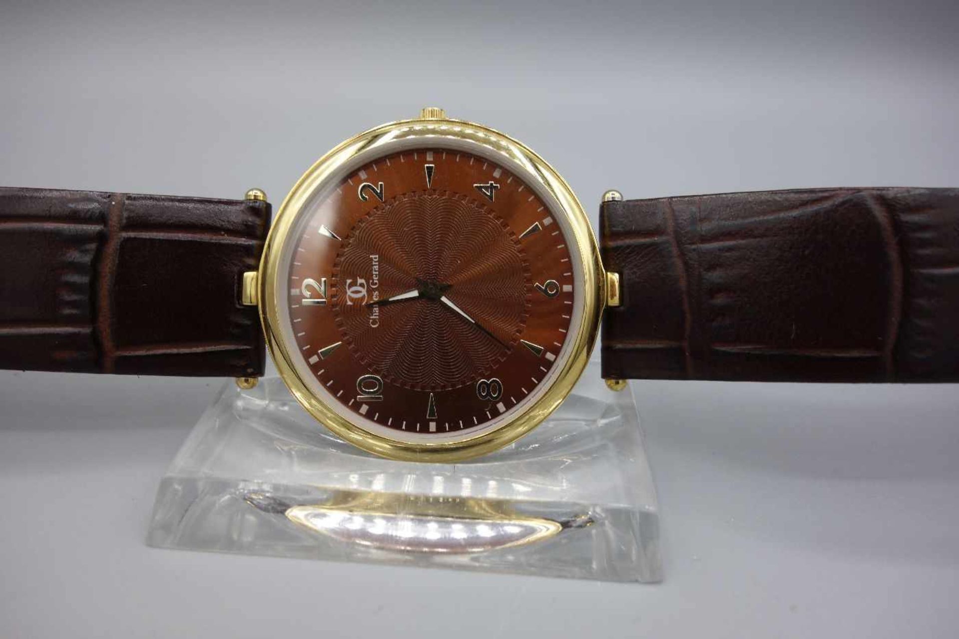 ARMBANDUHR CHARLES GERARD / wristwatch, Quarz-Werk. Rundes vergoldetes Stahlgehäuse an braunem - Image 3 of 5
