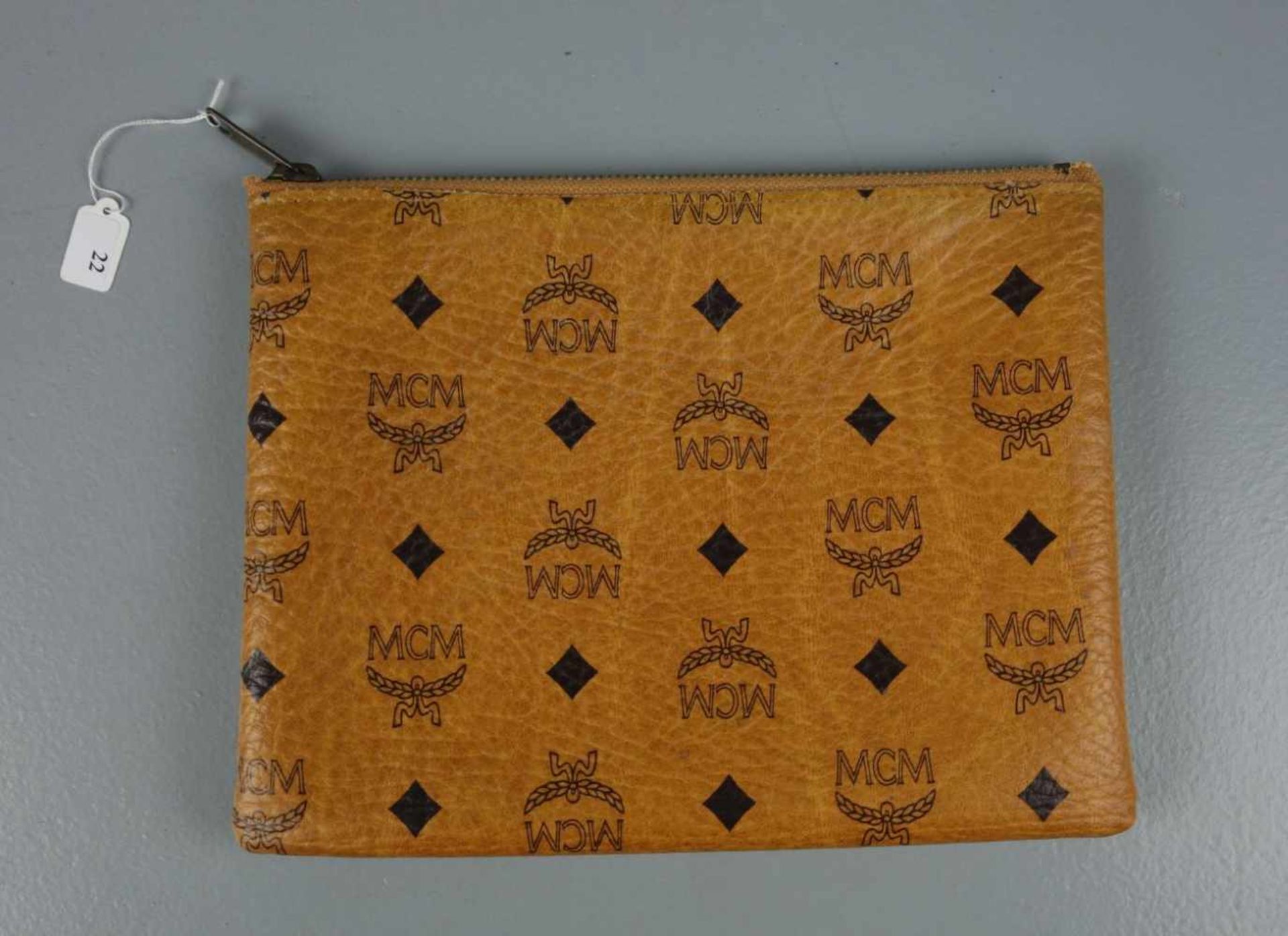 MCM VINTAGE CLUTCH / DOKUMENTENTASCHE, "Modern Creation München (MCM)", ursprünglich nach dem