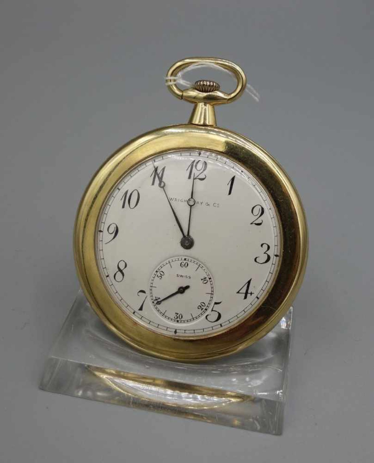 FLACHE TASCHENUHR MIT GOLDGEHÄUSE / golden half open face pocket watch, Handaufzug (Krone).