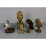 KONVOLUT TIERSKULPTUREN: EULEN - 6 Stück / wooden owl figures, 20. Jh., geschnitztes Holz, teilweise