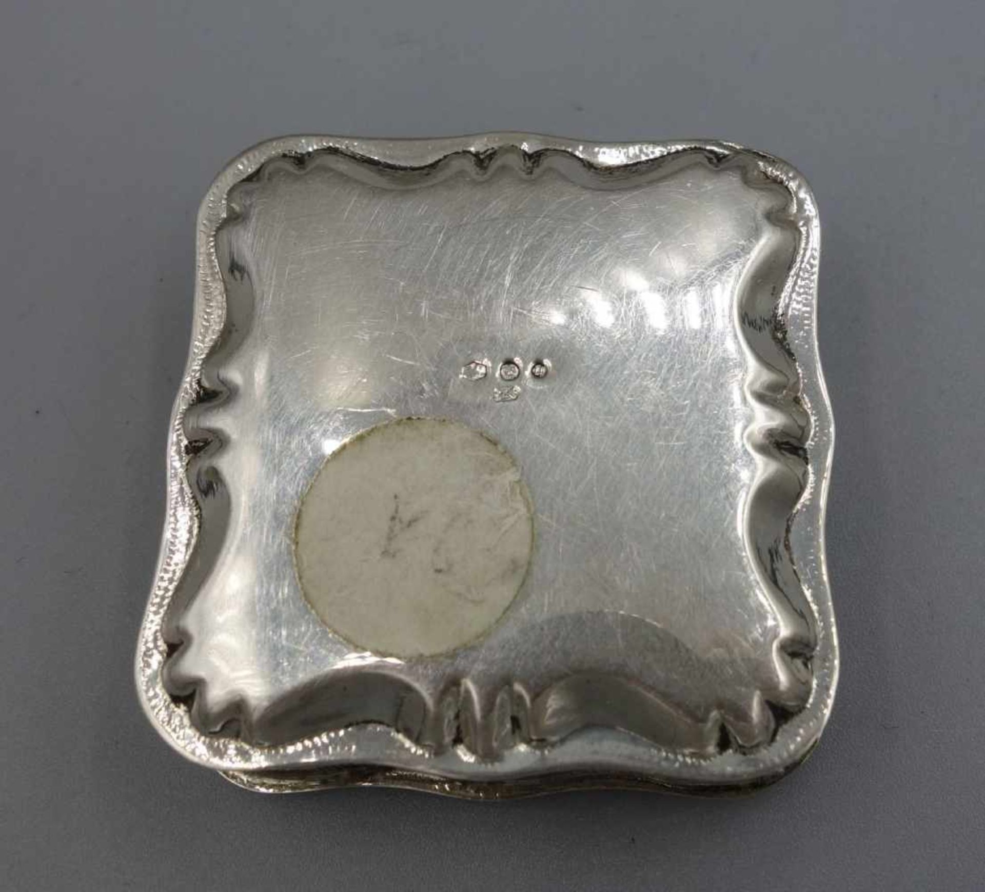 PILLENDOSE / DECKELDOSE / SCHATULLE / pillbox, Niederlande, 835er Silber (Marke ab 1953), 25 - Bild 4 aus 5