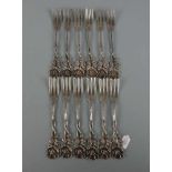 12 KUCHENGABELN / silver cake forks, 1. H. 20. Jh., deutsch, 835er Silber, insg. 219 Gramm,