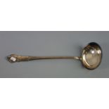 VORLEGER / SUPPENKELLE / SUPPENSCHÖPFER / soup ladle, 20. Jh., 800er Silber, 165 Gramm, Manufaktur