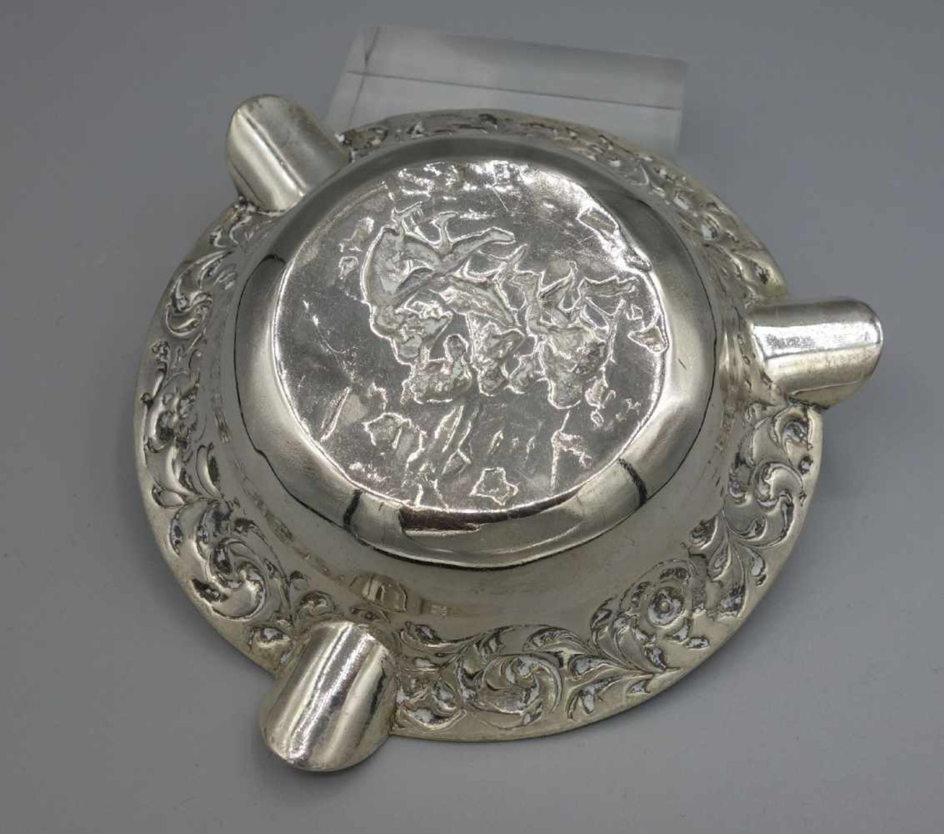 ASCHER / ASCHENBECHER / ashtray, 1. H. 20. Jh., Niederlande, 833er Silber (99 Gramm), Punze 1949 - Bild 4 aus 4