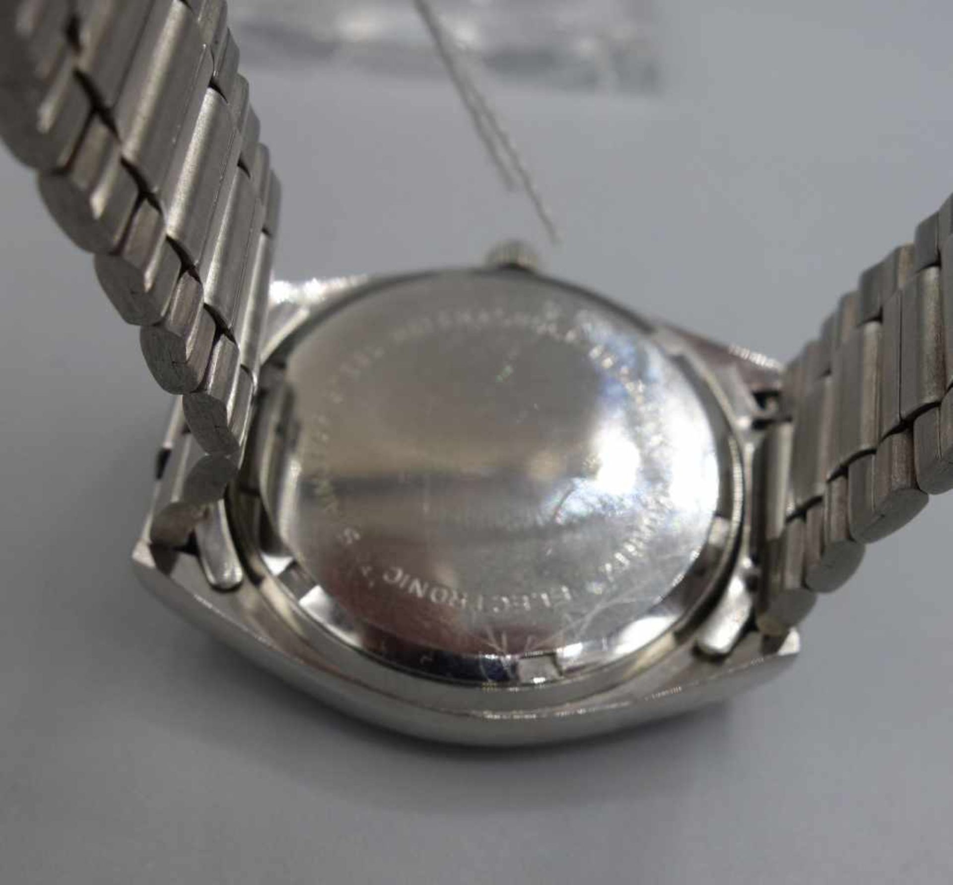 VITAGE ARMBANDUHR / wristwatch, 1980er Jahre, Automatik, rundes Edeltahlgehäuse an leichtem - Bild 8 aus 8