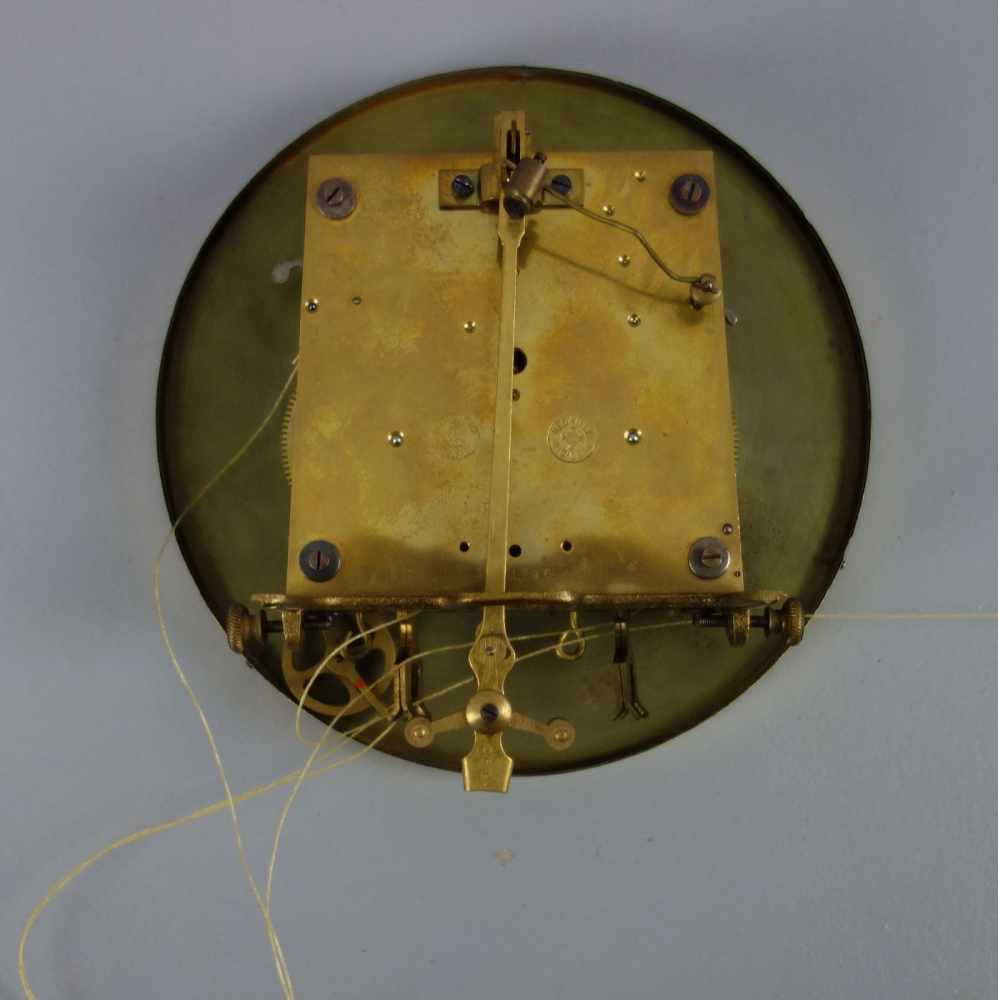 REGULATOR-UHWERK MIT KLEINER SEKUNDE / WERK FÜR WIENER GEWICHTSREGULATOR / clockwork, Manufaktur - Image 3 of 3