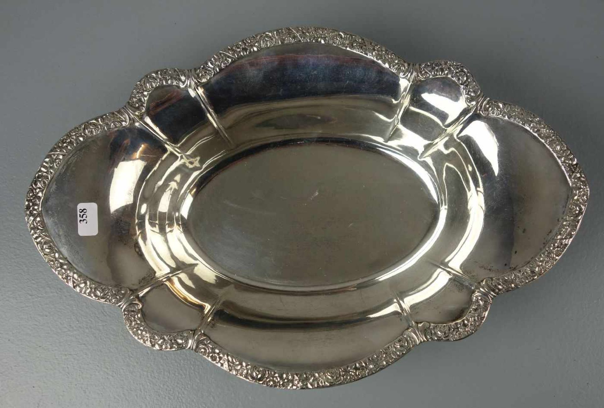 SCHALE, 800er Silber (250 g), gepunzt mit Halbmond, Krone, Feingehaltsangabe und Herstellermarke - Image 2 of 4