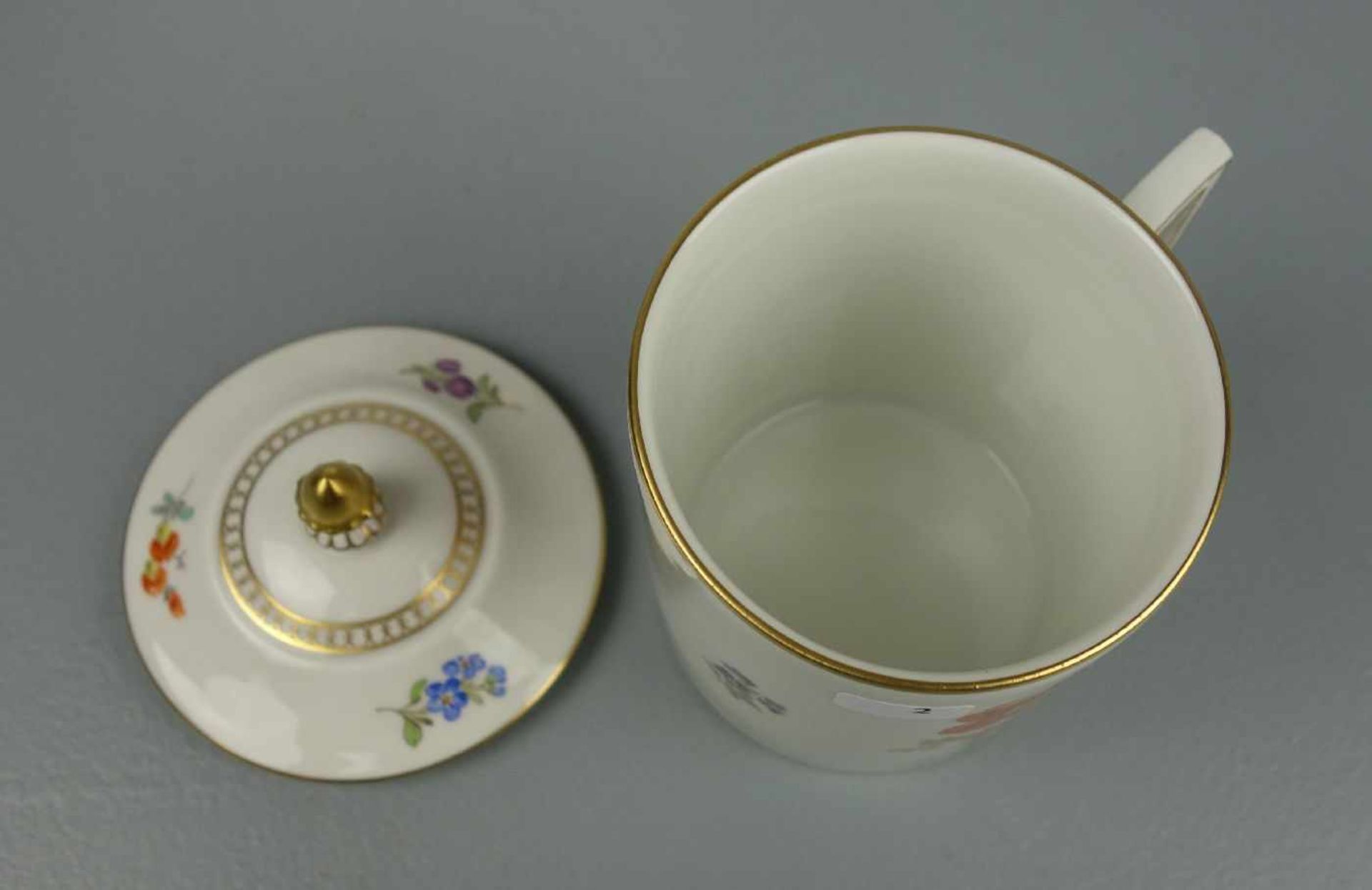 DECKELTASSE / SCHOKOLADENTASSE / cup, Porzellan, Manufaktur Meissen, unterglasurblaue - Bild 4 aus 6