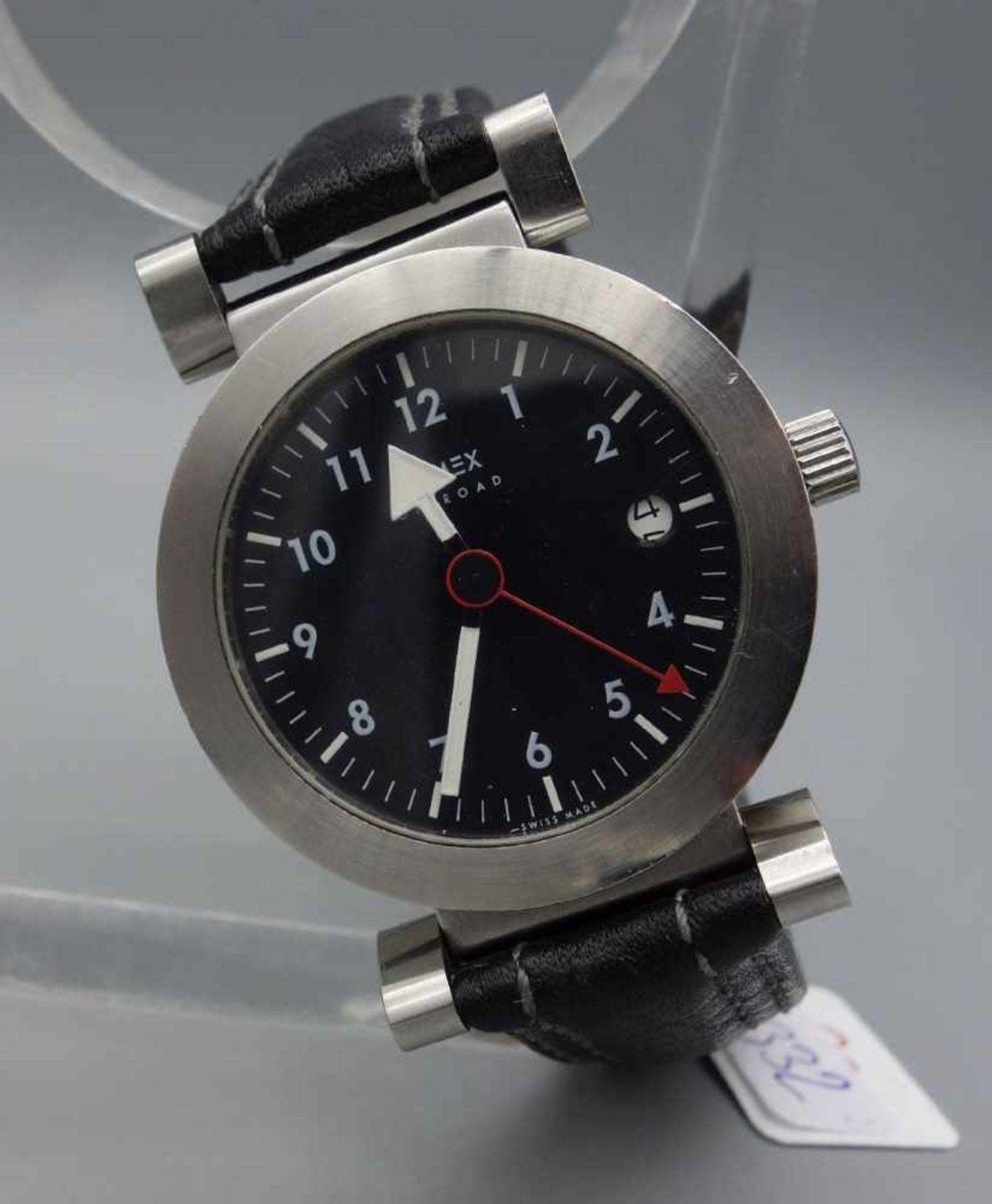 ARMBANDUHR - XEMEX OFFROAD / wristwatch, Quarz, Schweiz. Rundes Edelstahlgehäuse an schwarzem