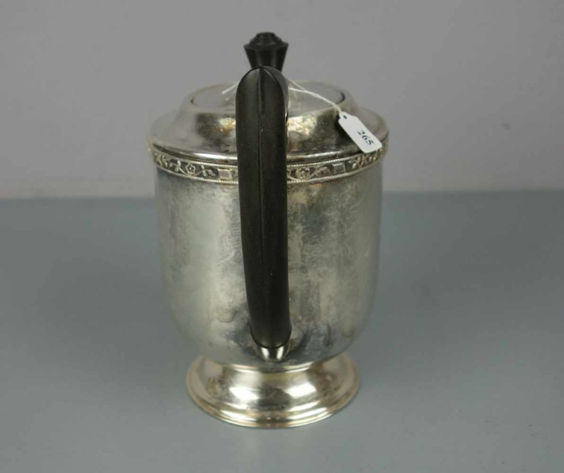 KAFFEEKANNE / KANNE / coffee pot, versilbertes Metall und Bakelit, 1. H. 20. Jh., England, unter dem - Image 4 of 5