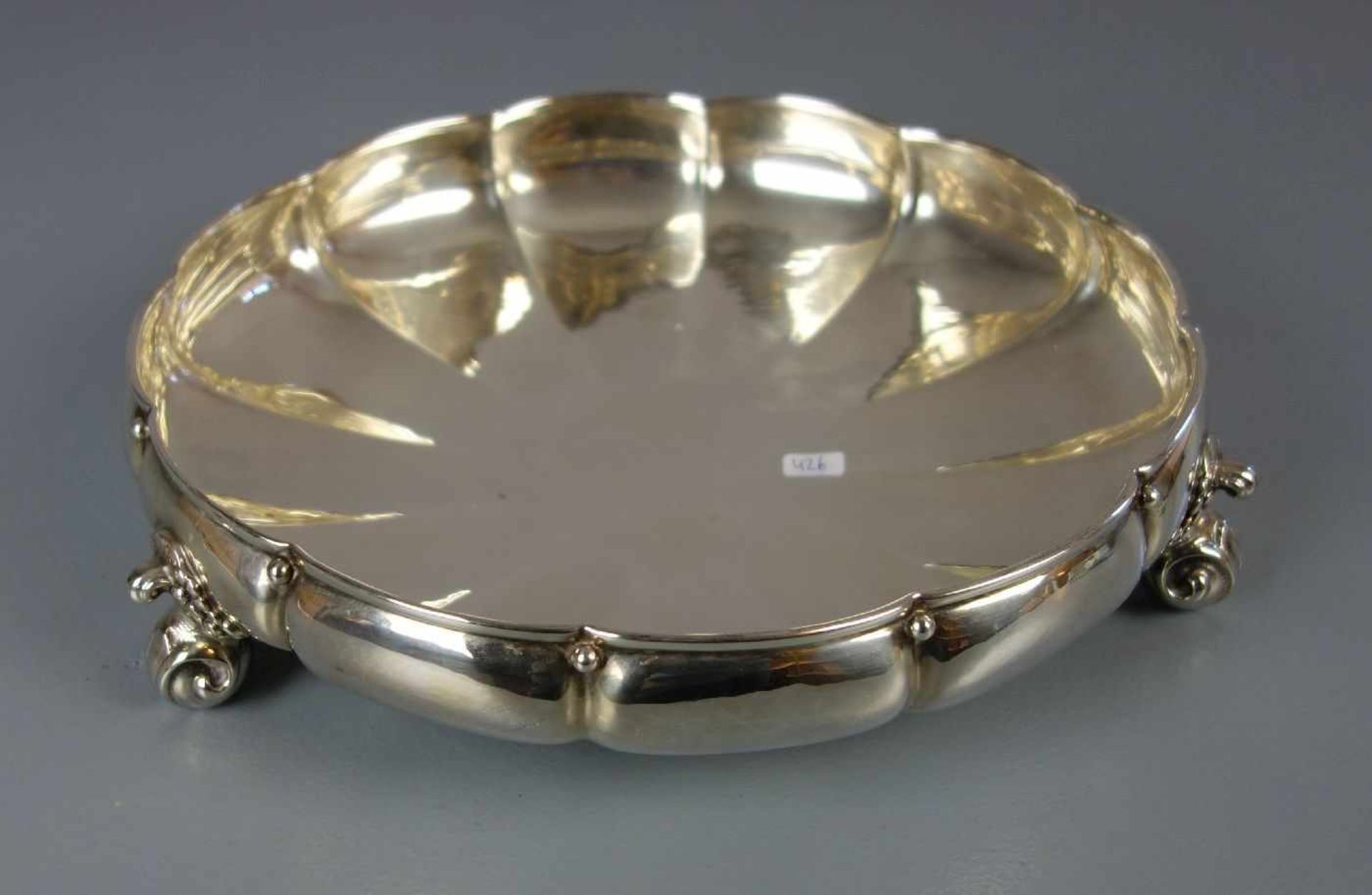 ART DÉCO SCHALE / OBSTSCHALE / bowl, um 1920, 835er Silber (763,5 Gramm), deutsch. Gemarkt mit