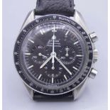 VINTAGE ARMBANDUHR / CHRONOGRAPH: OMEGA SPEEDMASTER PFROFESSIONAL - "MOONWATCH" / wristwatch,