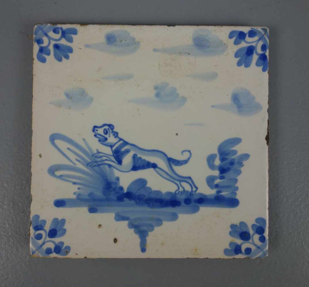 4 FLIESEN MIT FIGÜRLICHEN MOTIVEN / FAYENCE - FLIESEN / WANDFLIESEN / german tiles, 19. Jh., - Image 8 of 14