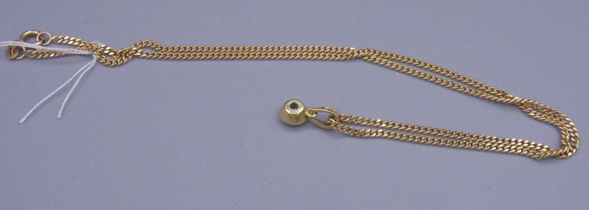 BRILLANT - ANÄNGER AN PANZERKETTE / pendant and necklace, beides 585er Gelbgold (insgesamt 7,5 g); - Image 3 of 3