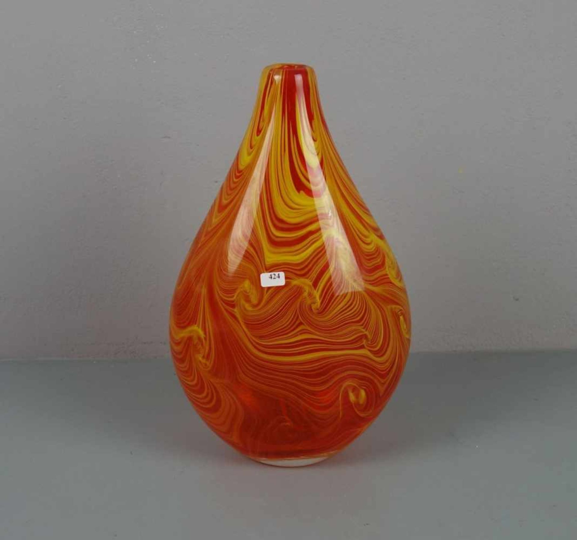 MURANO - GLASVASE, Klarglas mit eingekämmten gelben Fäden und orangefarbenem Unterfang. Ovaler