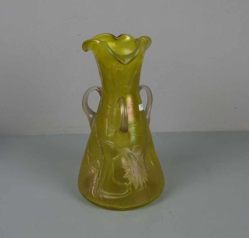 JUGENDSTIL - VASE / Art nouveau vase, Glas, wohl Manufaktur Pallme König & Habel, Kosten/Teplitz, ( - Image 2 of 3