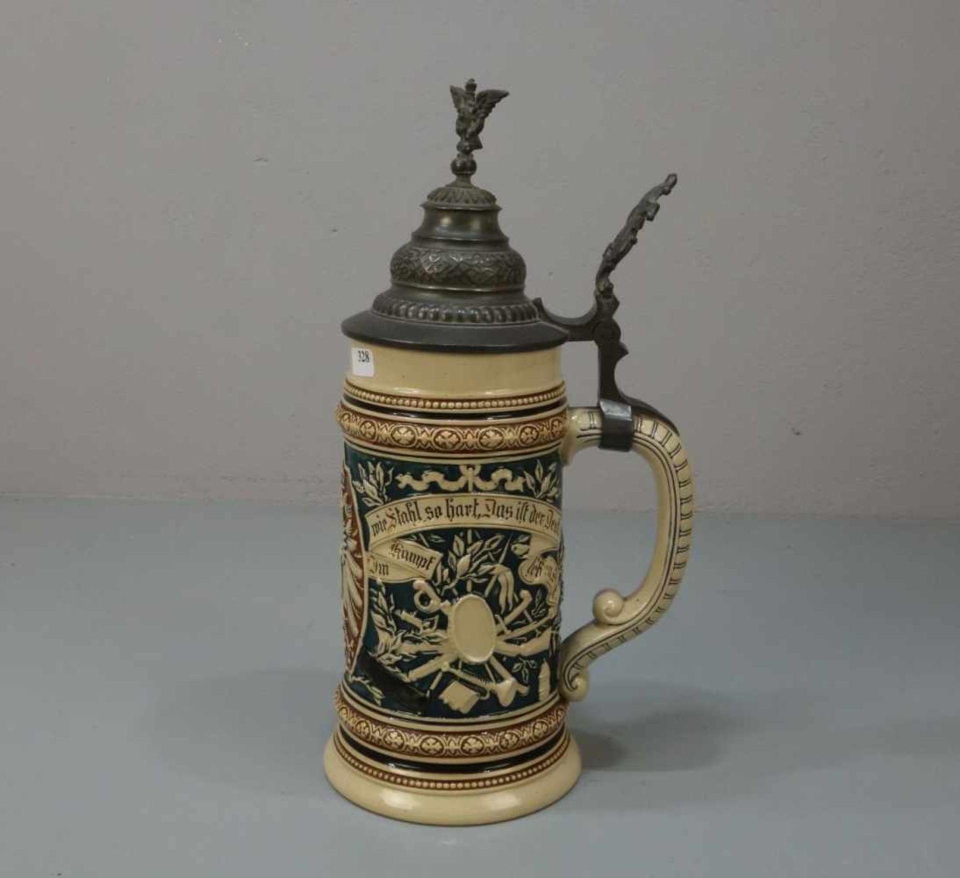 MILITARIA: RESERVISTENKRUG / reservists pitcher, Steinzeug, heller Scherben, unter dem Stand mit - Bild 2 aus 6