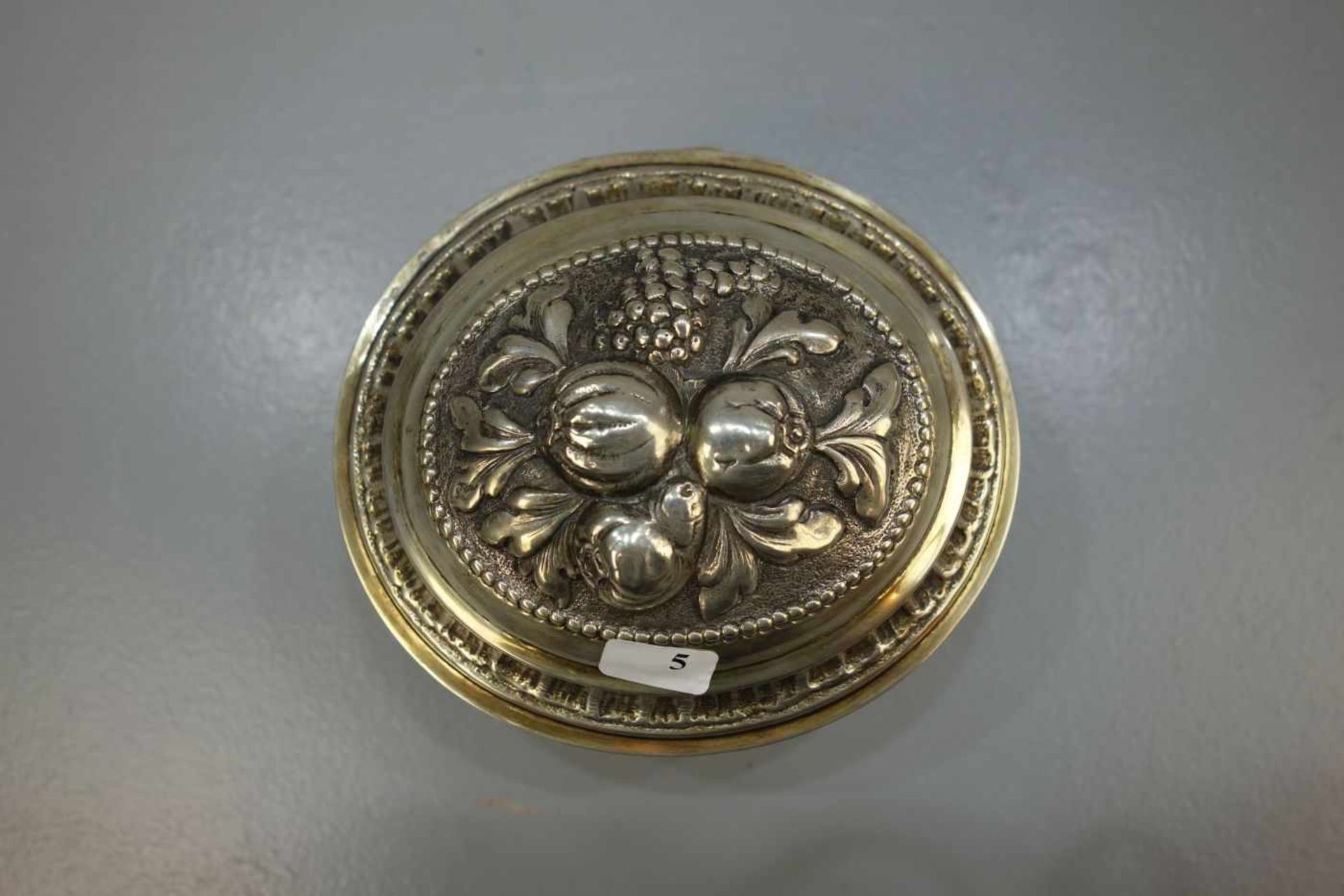 SILBERNE DECKELDOSE, 800er Silber (327 g), gepunzt mit Feingehaltsangabe und Herstellermarke Wilhelm - Image 7 of 7