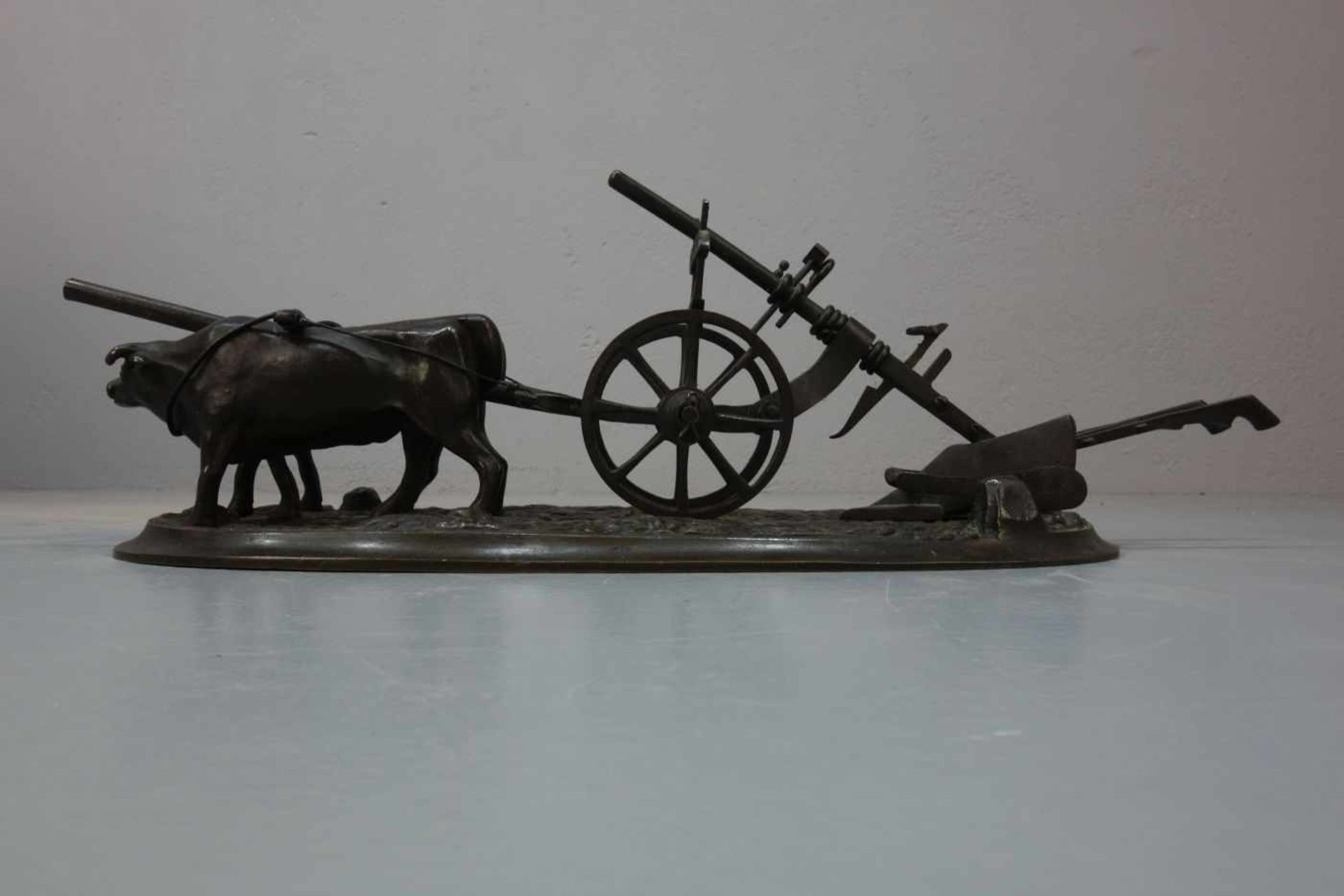 BILDHAUER / ANIMALIER / TIERBILDHAUER DES 19./20. Jh., Skulptur / sculpture: "Ochsengespann mit - Image 4 of 5
