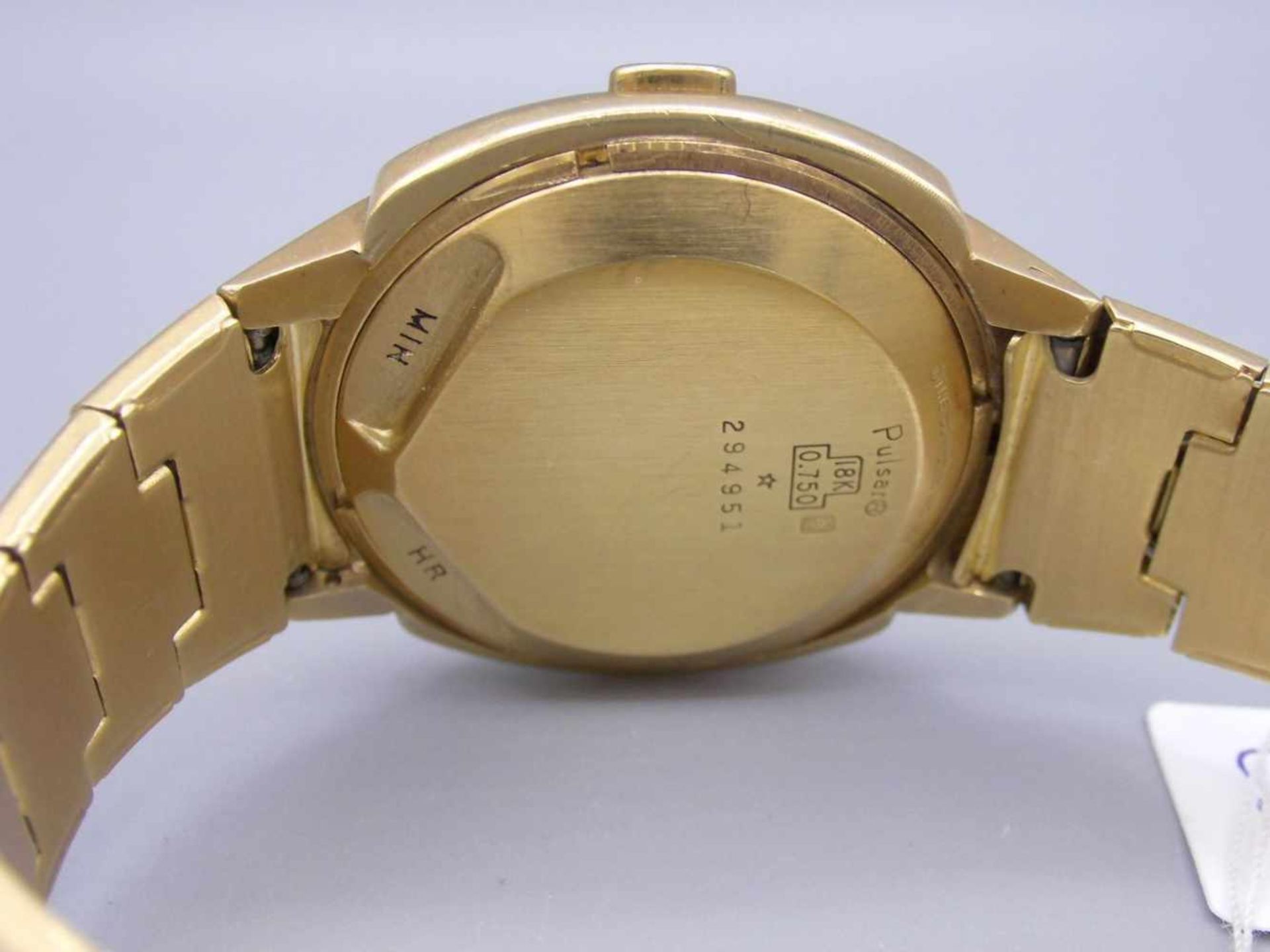 GOLDENE ARMBANDUHR / DIGITALUHR : Pulsar P3 "Date Command" / digital watch, 1970er Jahre, Gehäuse - Bild 5 aus 7