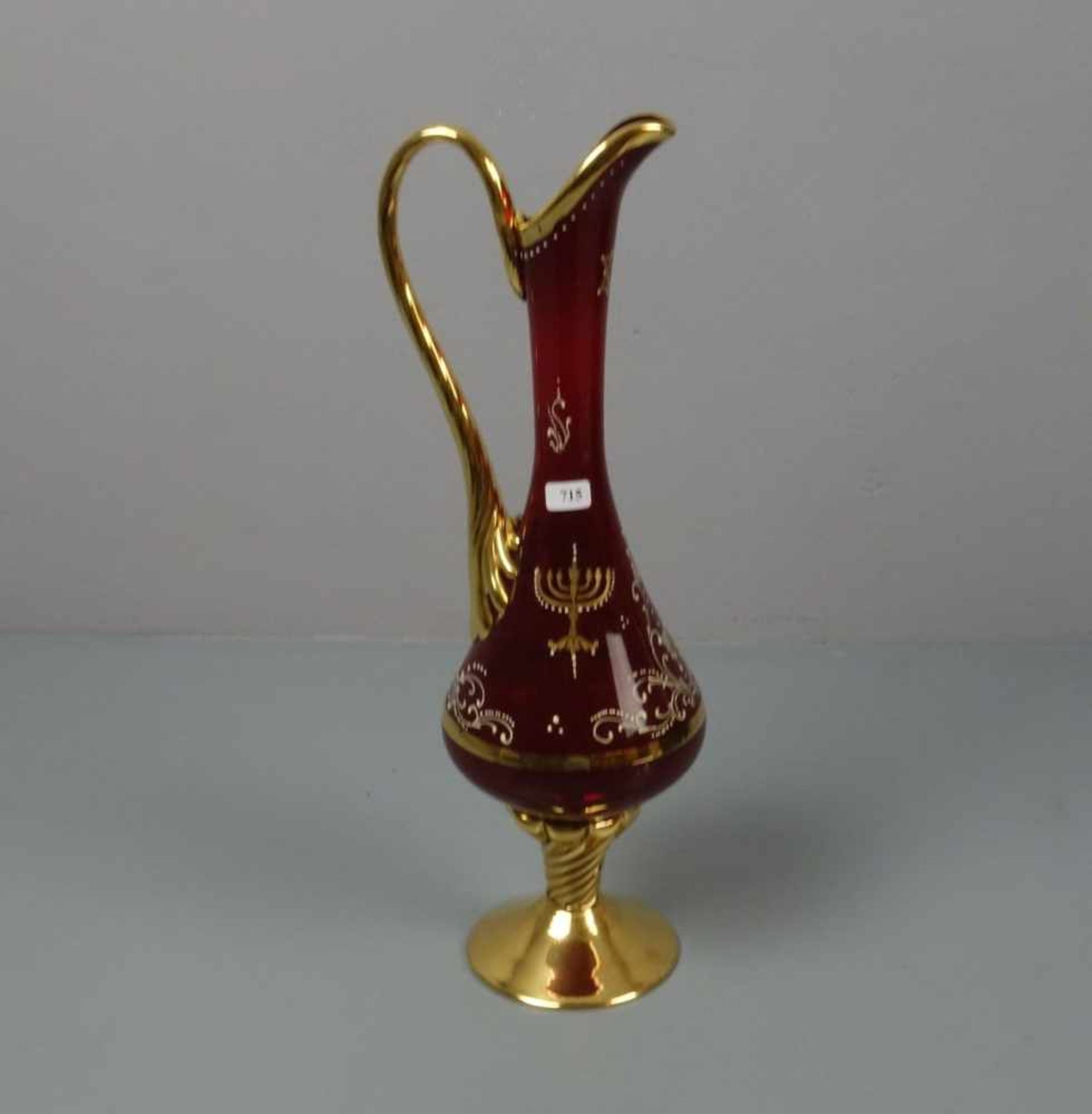 KARAFFE MIT JÜDISCHER SYMBOLIK, farbloses, rubiniertes und partiell goldfarben gefasstes Glas mit