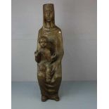 KRAUTWALD, JOSEPH (Borkenstadt / Oberschlesien 1914-2003 Rheine), Skulptur: "Mutter und Kind" / "