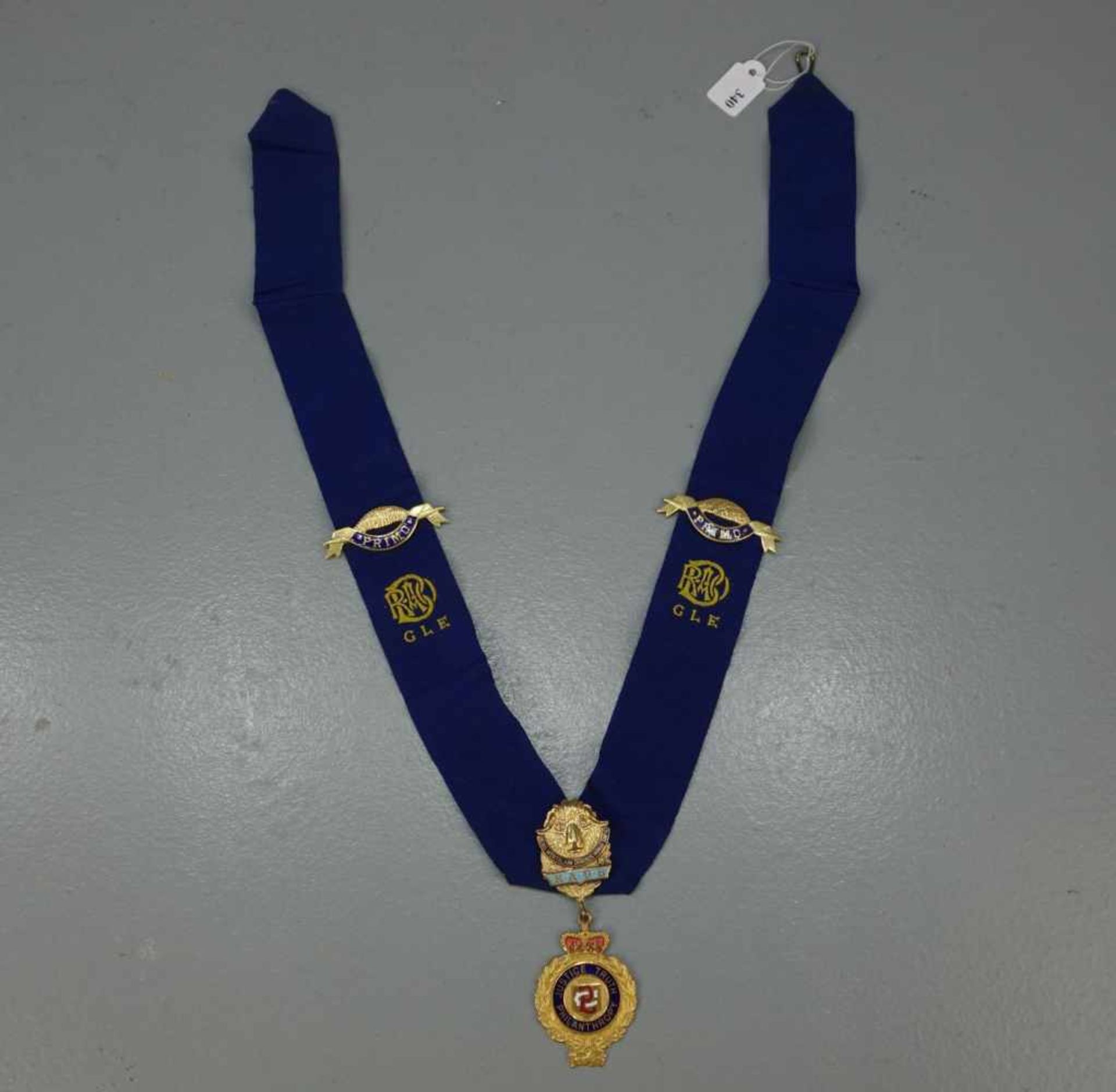 FREIMAURERKETTE / masonic chain, Manufaktur Parry, Birmingham / England; besticktes Band mit