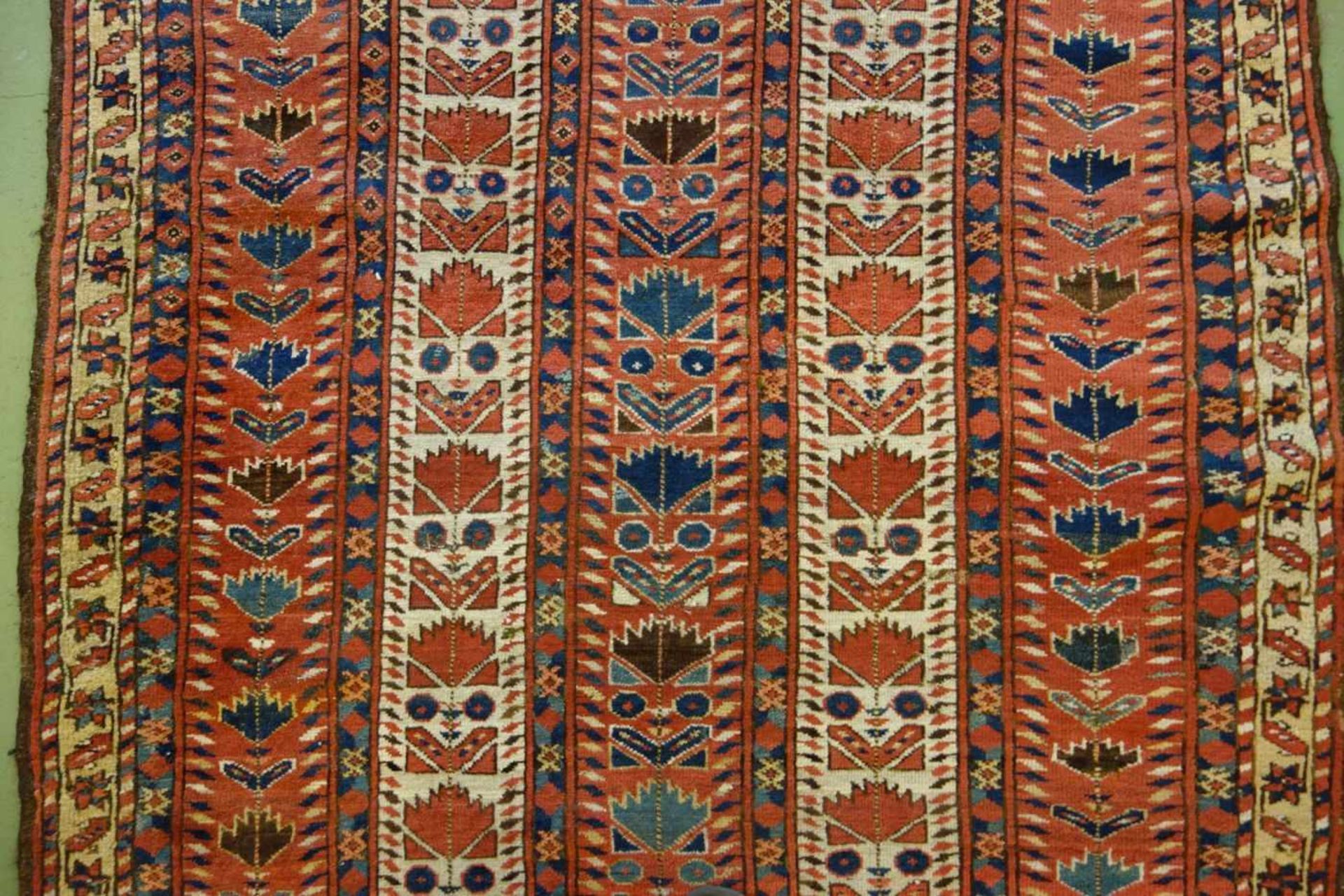 SCHMALER BESCHIR GEBETSTEPPICH / prayer rug, wohl 2. H. 19. Jh., Turkmenistan / Ersari-Beschir ( - Bild 20 aus 24