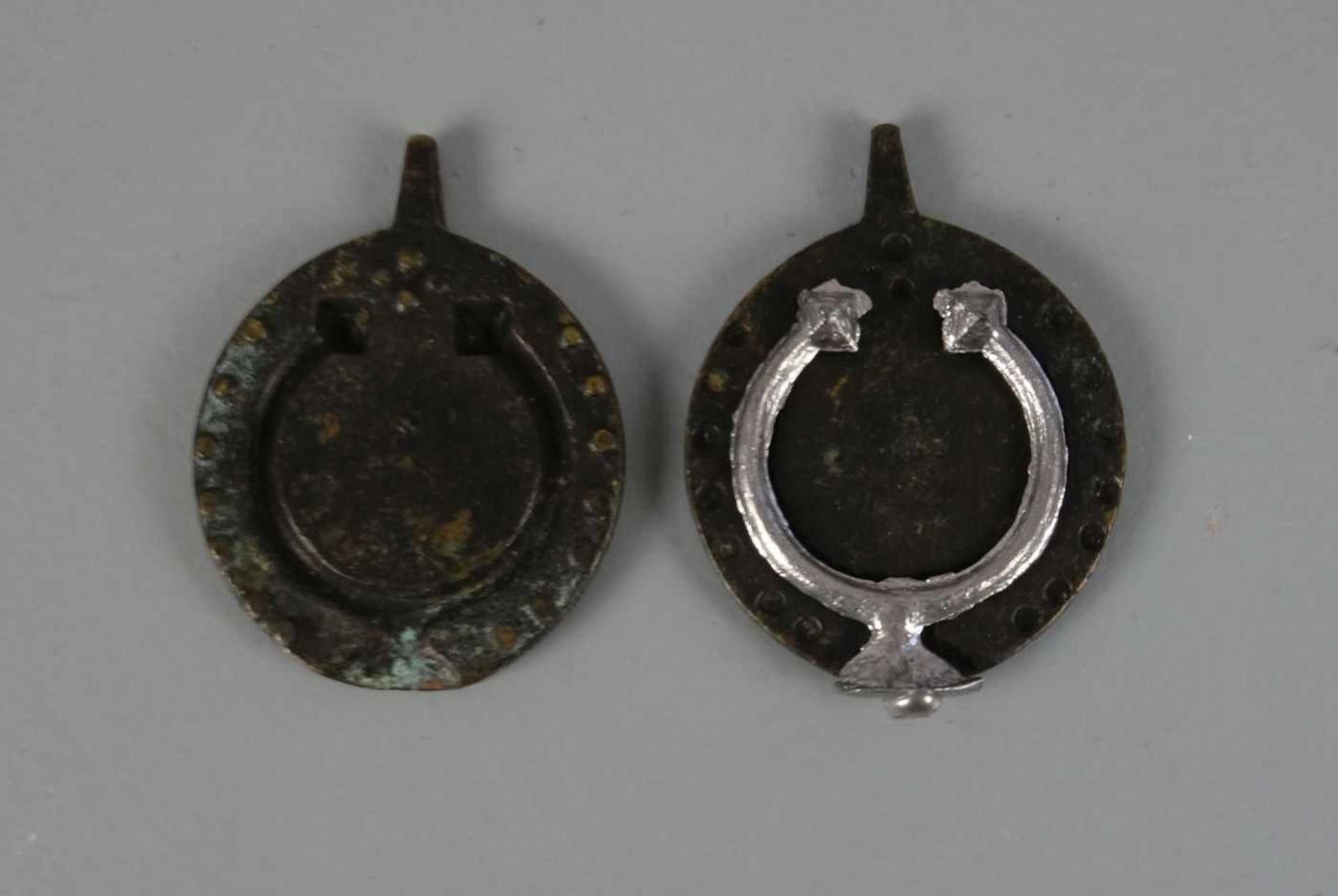 BERBER-SCHMUCK: FIBEL und GUSSFORM / oriental mould, Marokko. Herstellungsform einer Fibel und das - Image 2 of 4