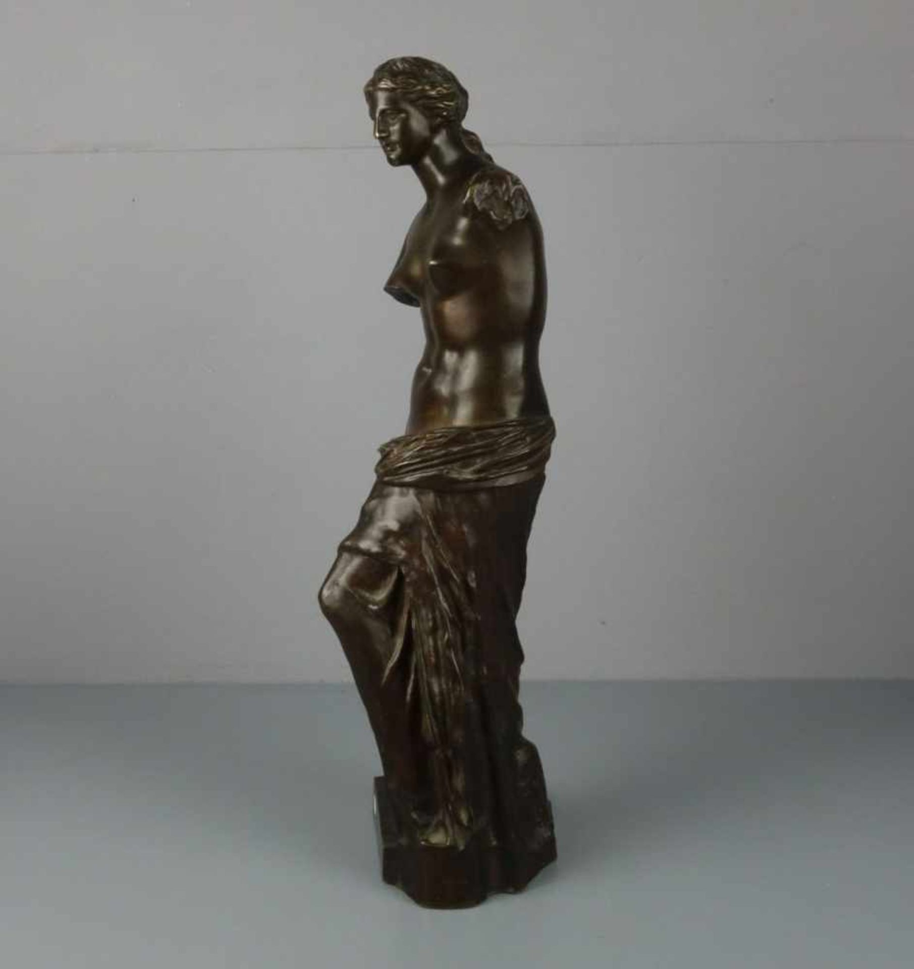 BRONZE - SKULPTUR / sculpture: "Venus von Milo (Aphrodite von Melos)", Bronzeguss, um 1900, nach der - Bild 2 aus 5