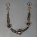 BERBER-SCHMUCK: FIBELKETTE / oriental jewellery, Taliouine / Marokko. Silber, Glas und