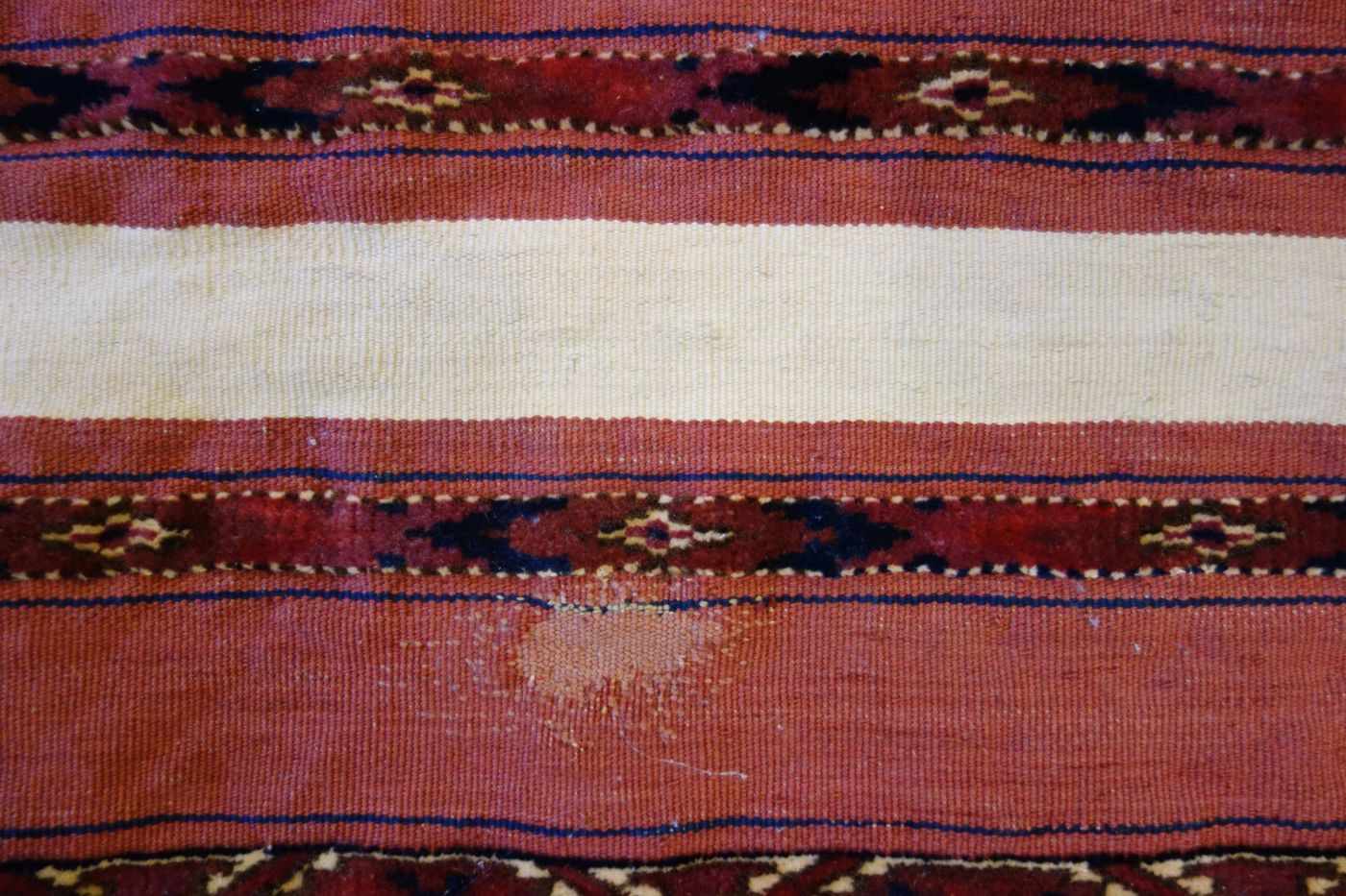 TEKKE AK-TSCHOWAL / TEPPICH / carpet, Turkmenistan, wohl 2. H. 19. Jh., Wechsel von Flor und - Bild 15 aus 18