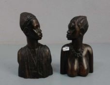 AFRIKANISCHES SKULPTURENPAAR / pair of sculptures: "Büsten einer Frau und eines Mannes", Tropenholz,